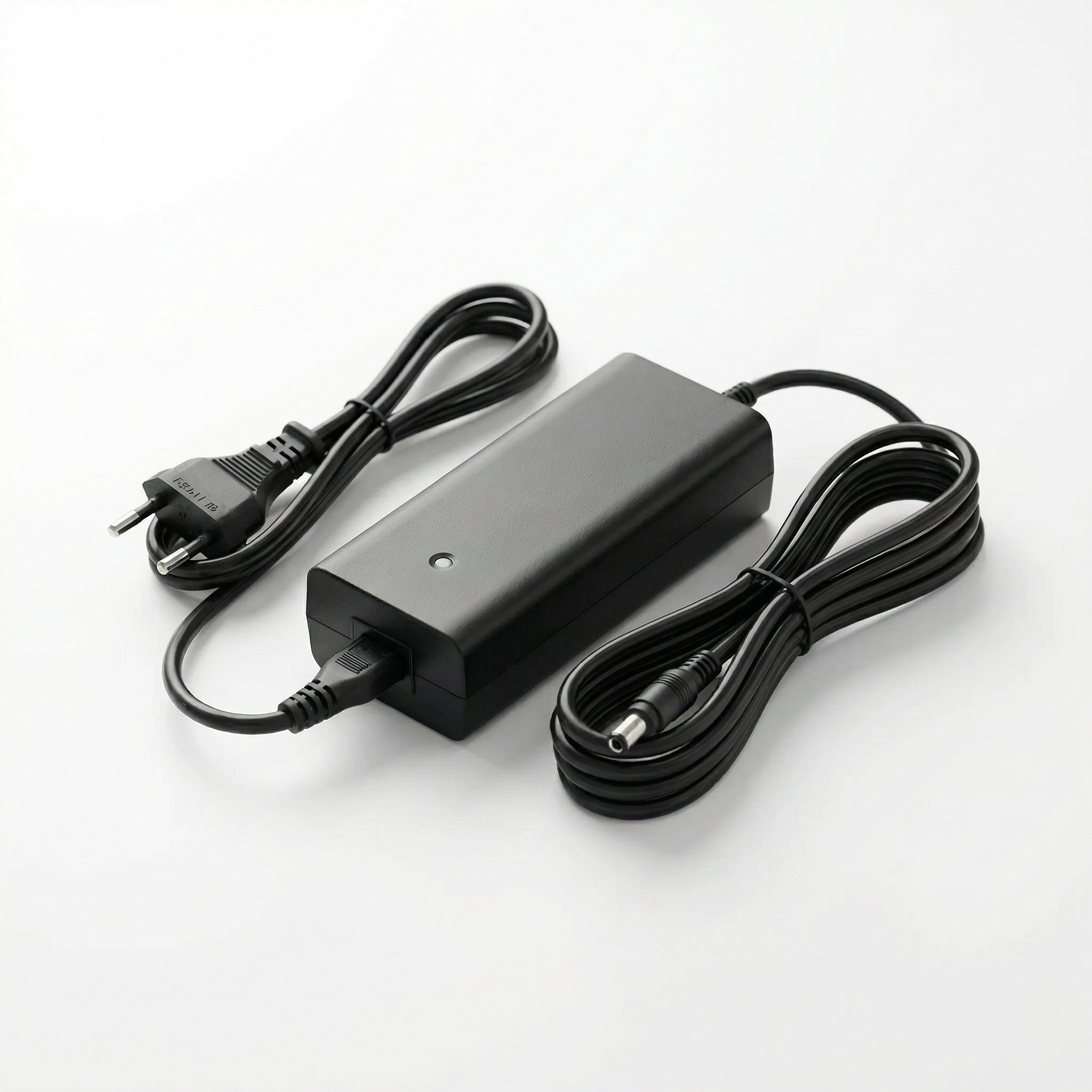 Oplader til elcykel batteri ( 36V DC 2.1 Stik )